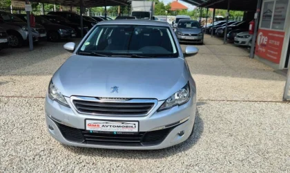 Peugeot 308  - 2015