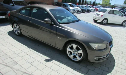 BMW 3 Series  - 2010