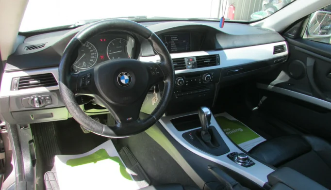 BMW 3 Series  - 2010