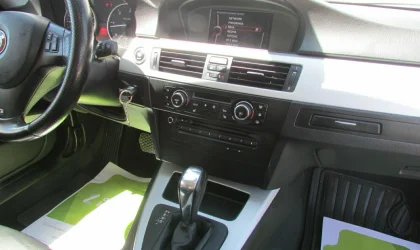 BMW 3 Series  - 2010