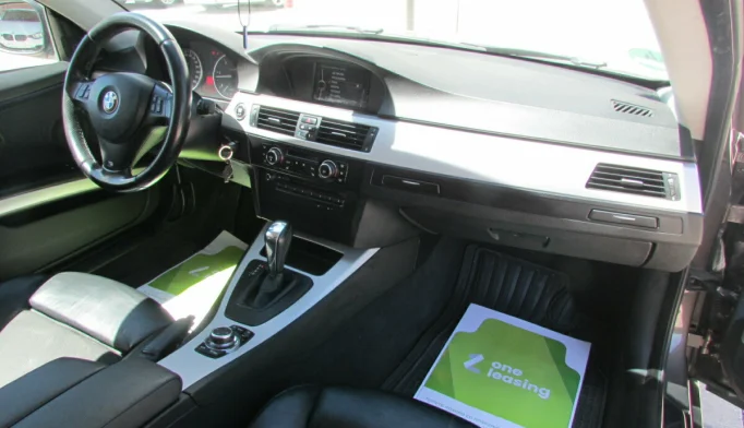 BMW 3 Series  - 2010