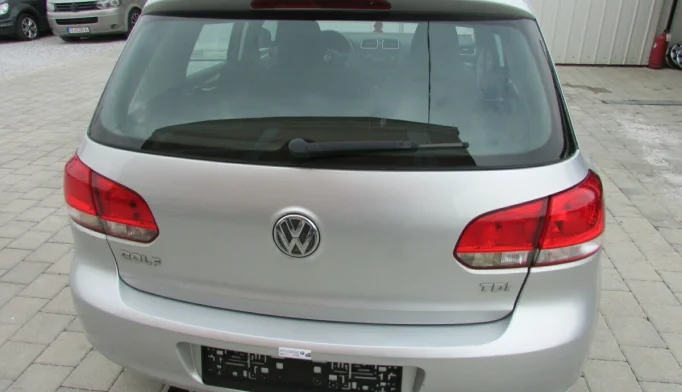 Volkswagen Golf  - 2008