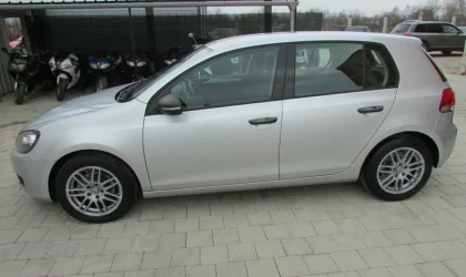 Volkswagen Golf  - 2008