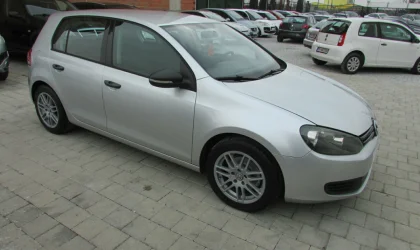 Volkswagen Golf  - 2008
