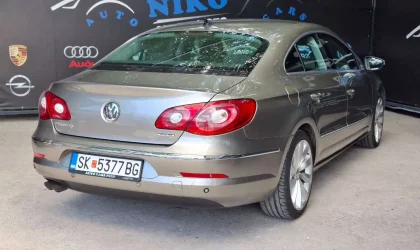 Volkswagen Passat CC  - 2010