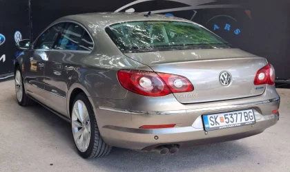 Volkswagen Passat CC  - 2010