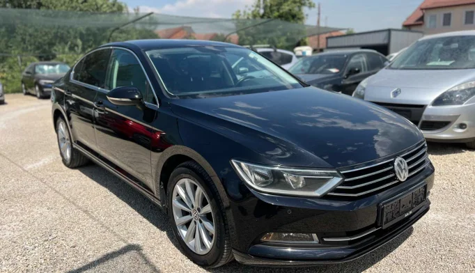 Volkswagen Passat  - 2015
