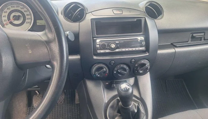 Mazda 2  - 2008