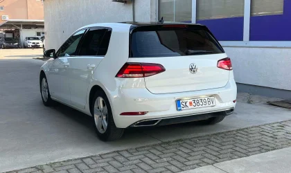 Volkswagen Golf  - 2018