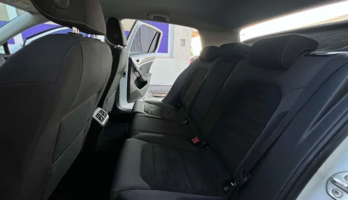 Volkswagen Golf  - 2018