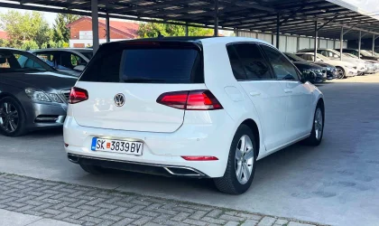 Volkswagen Golf  - 2018