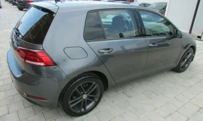 Volkswagen Golf  - 2018