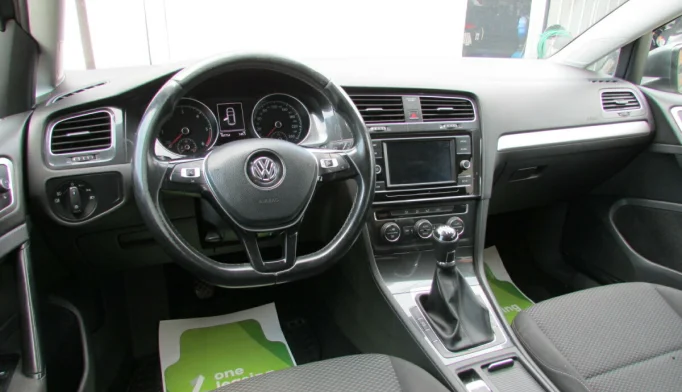 Volkswagen Golf  - 2018
