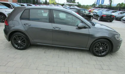 Volkswagen Golf  - 2018