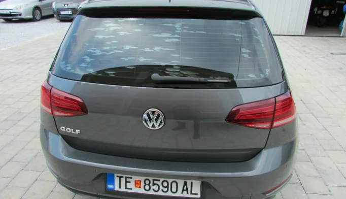 Volkswagen Golf  - 2018