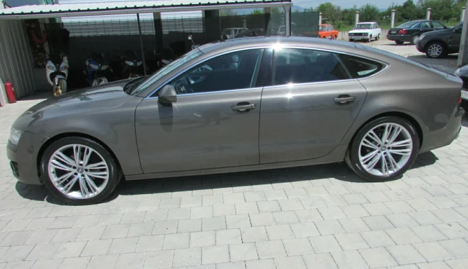 Audi A7  - 2011