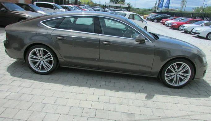 Audi A7  - 2011