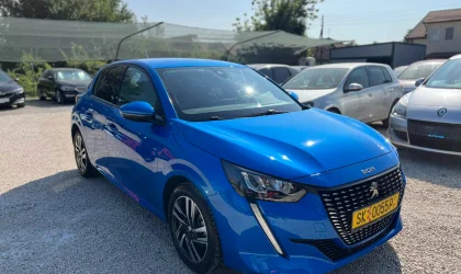 Peugeot 208  - 2020