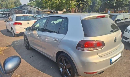 Volkswagen Golf  - 2009
