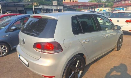 Volkswagen Golf  - 2009