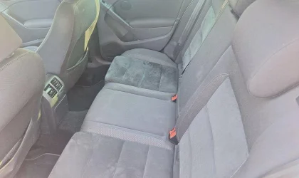 Volkswagen Golf  - 2009