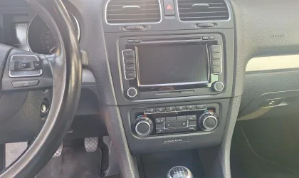Volkswagen Golf  - 2009