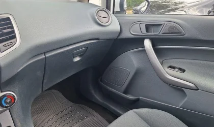 Ford Fiesta  - 2010