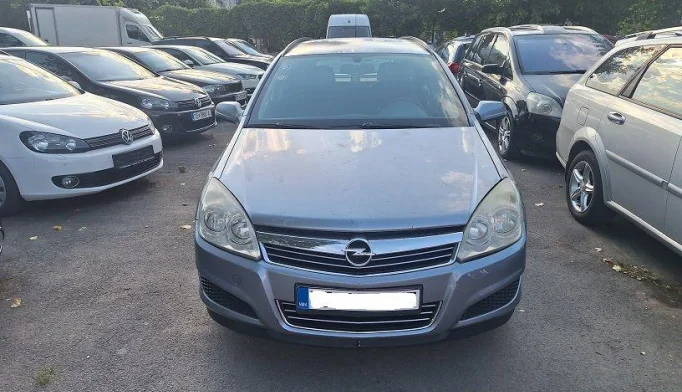 Opel Astra  - 2008