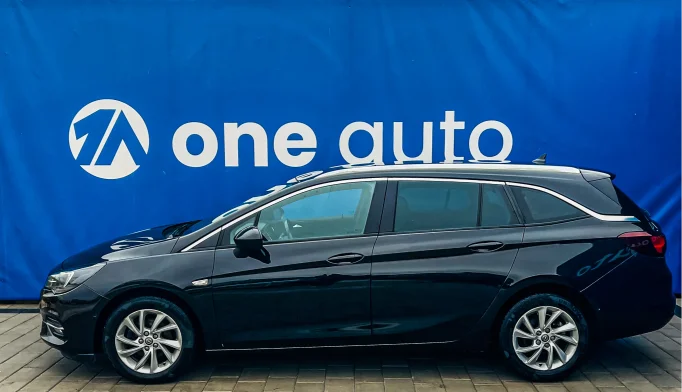 Opel Astra  - 2021