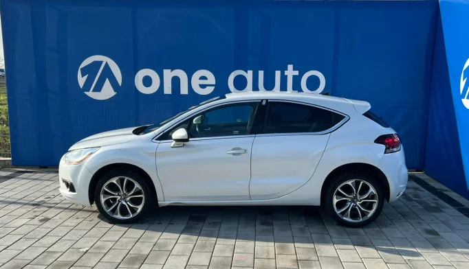 Citroën DS4  - 2011