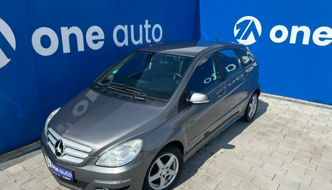 Mercedes-Benz B-Class  - 2009