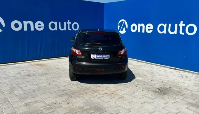 Nissan Qashqai  - 2010