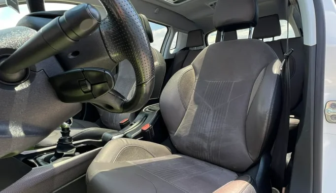 Peugeot 2008  - 2014